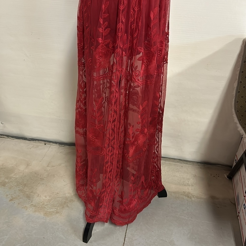Lace dress with built in bodysuit - Picture 8 of 13